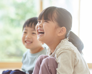 子どもたちが笑っているところ